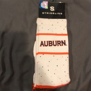 Strideline Auburn, White Speckled Socks